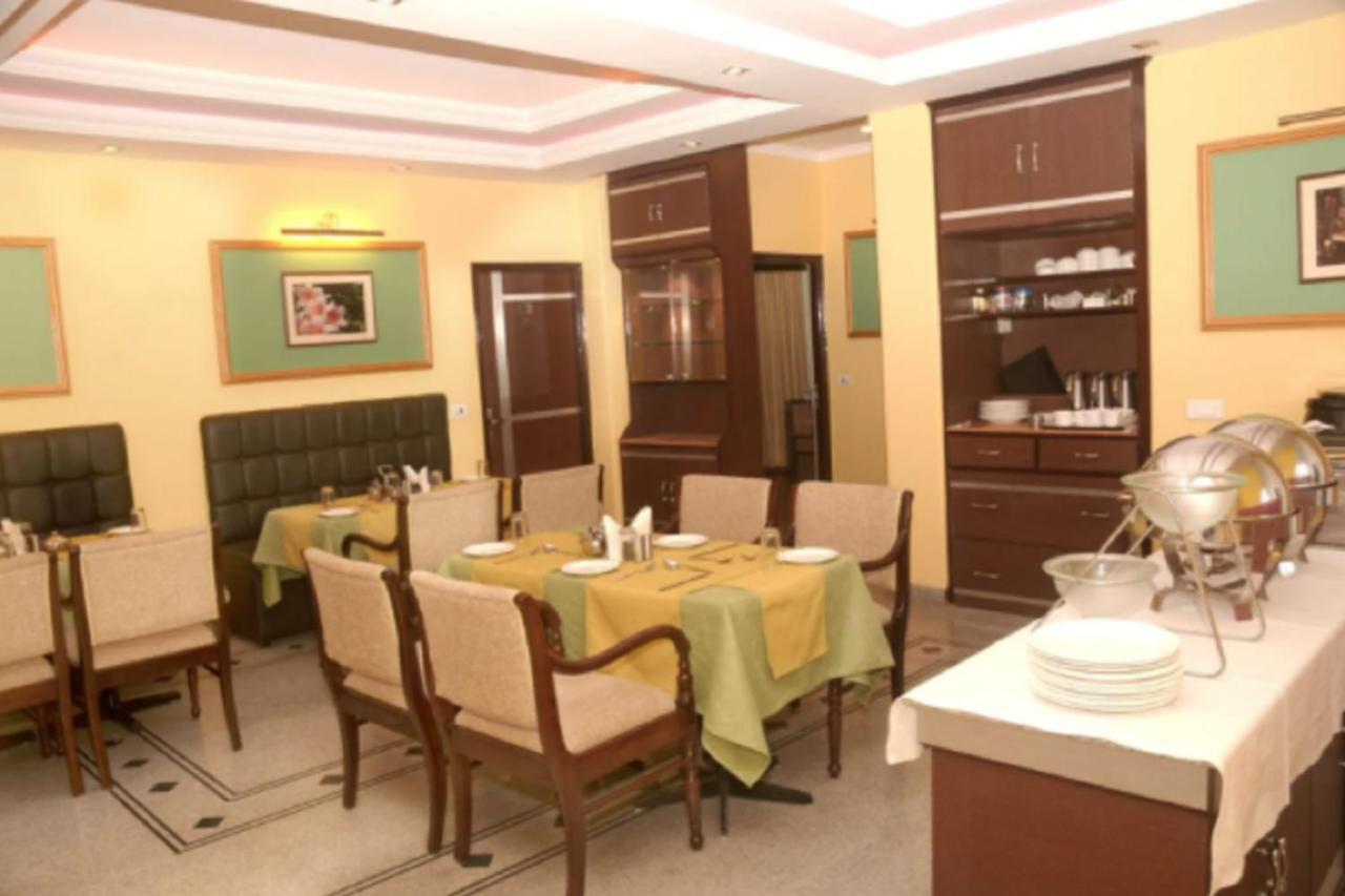 Goroomgo Marc Shimla Near Mall Road - Luxury Room - Excellent Service - Ample Parking - Best Hotel In 西姆拉 外观 照片